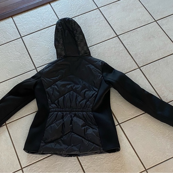 Michael Kors Women's Black Puffer Jacket with Hood - Picture 3 of 10